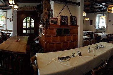 Gaststube Gasthof „Alter Wirt“ am Schellenberg