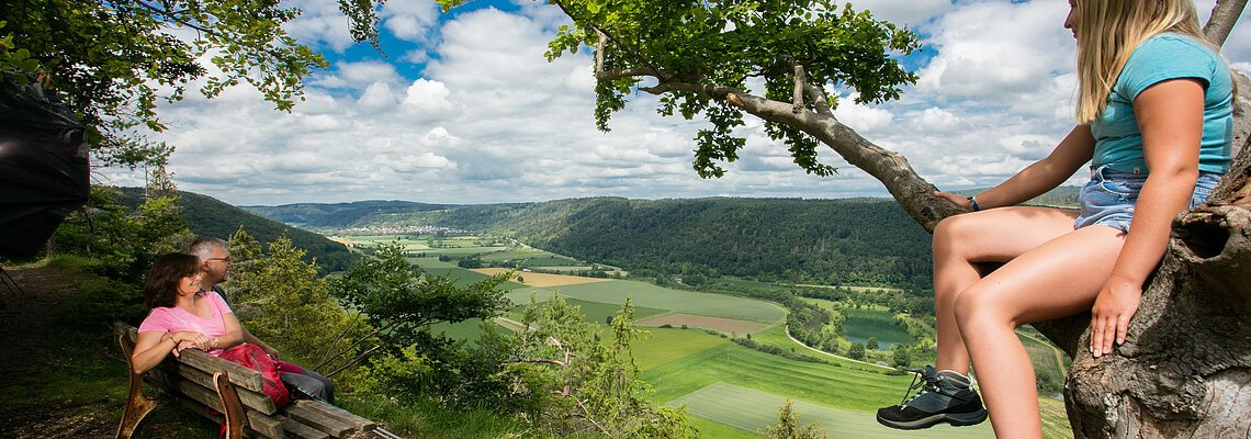 Burgenweg Kinding - Ausblick ins Tal